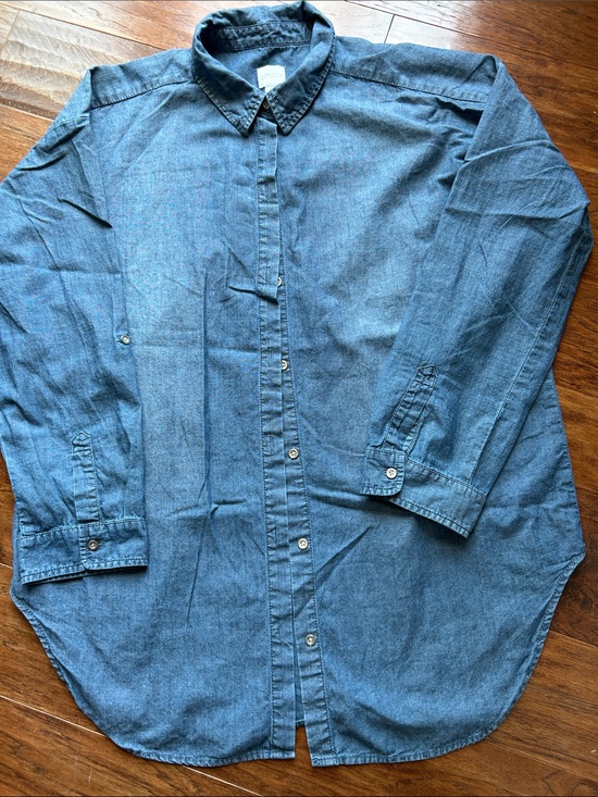 Chico's Tops - Chico's Women’s Blue shirt Size 2